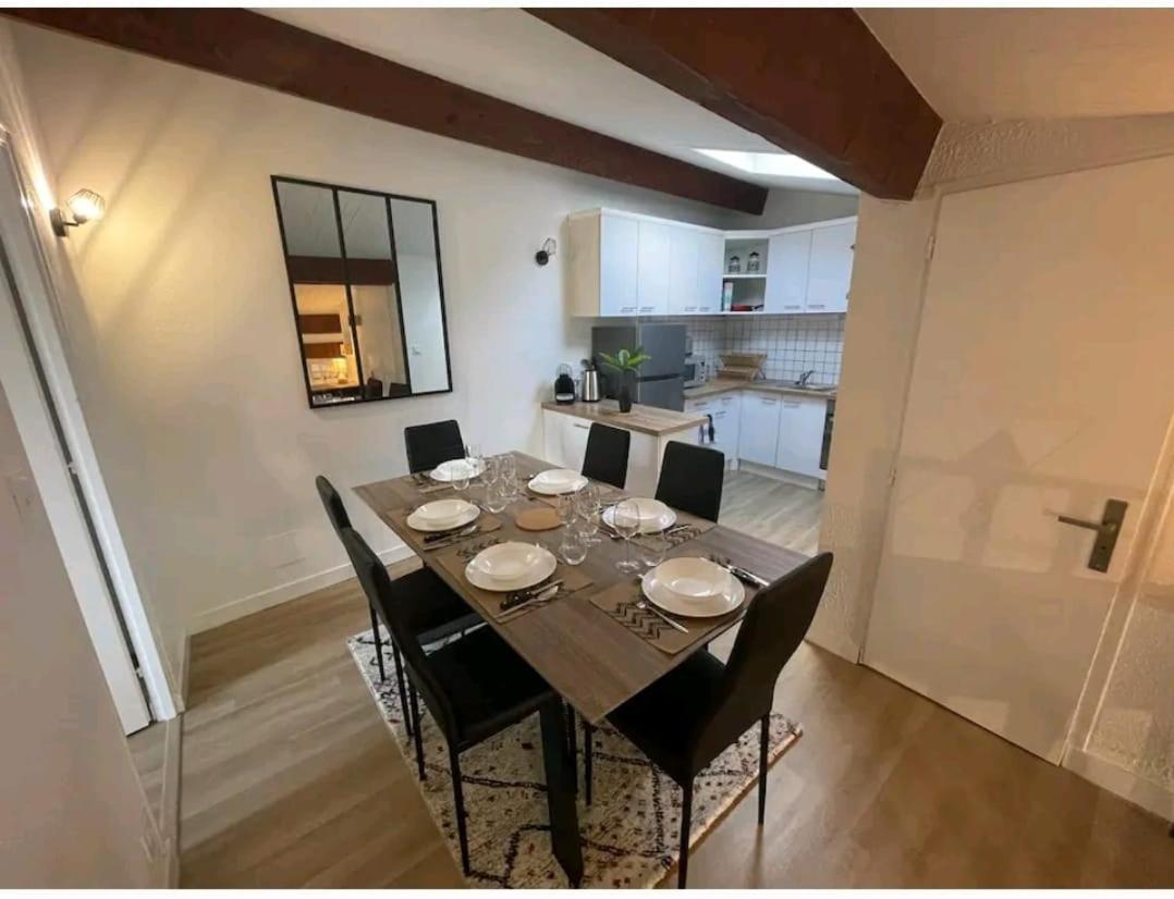 Le Loft Berbere - Ideal Couples, Familles, Business - Centre Historique, Wifi , Netflix 尼奥尔 外观 照片