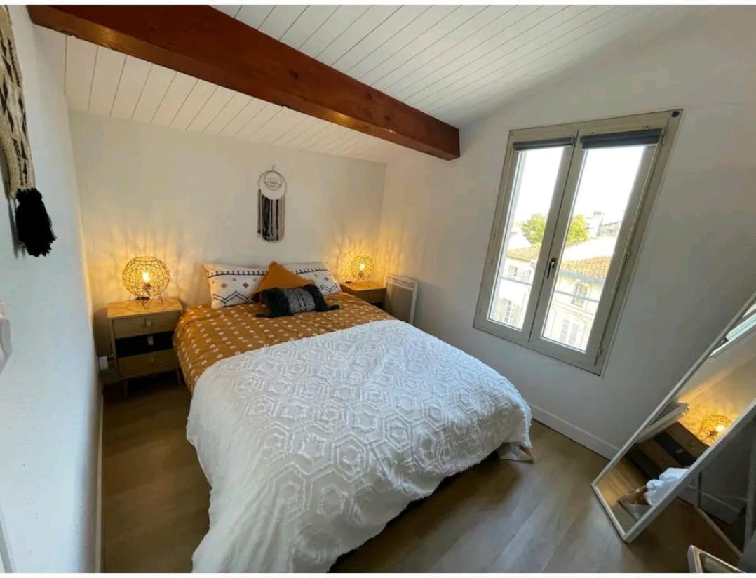 Le Loft Berbere - Ideal Couples, Familles, Business - Centre Historique, Wifi , Netflix 尼奥尔 外观 照片